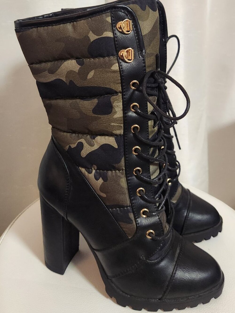 Camo Quilted Lace-Up Combat Boots | Block Heel Lug Sole Boots | Never Worn